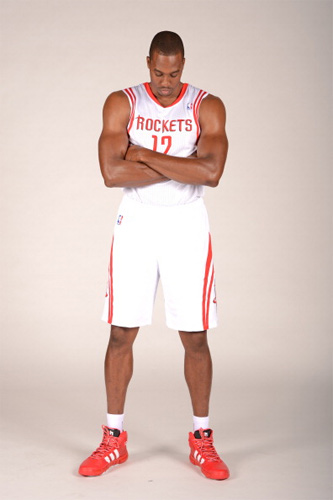 更接近于行 更接近于行